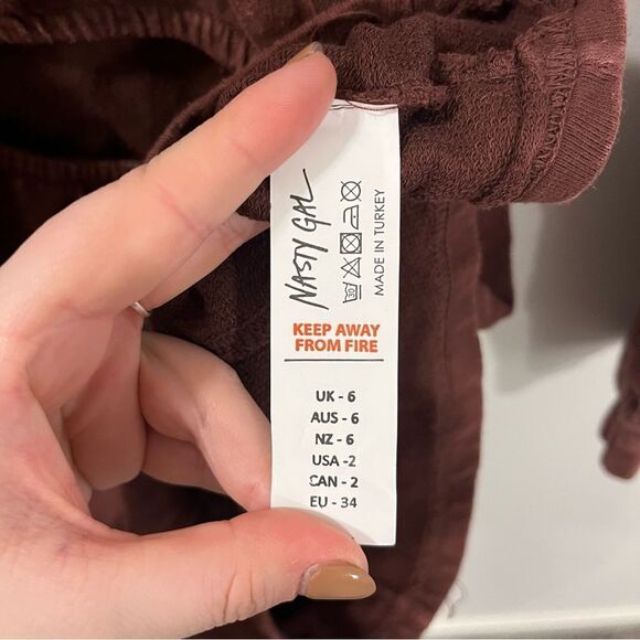 Nasty Gal Cut Out Fitted Sweatshirt Dress Size 2 Chocolate - Picture 13 of 16